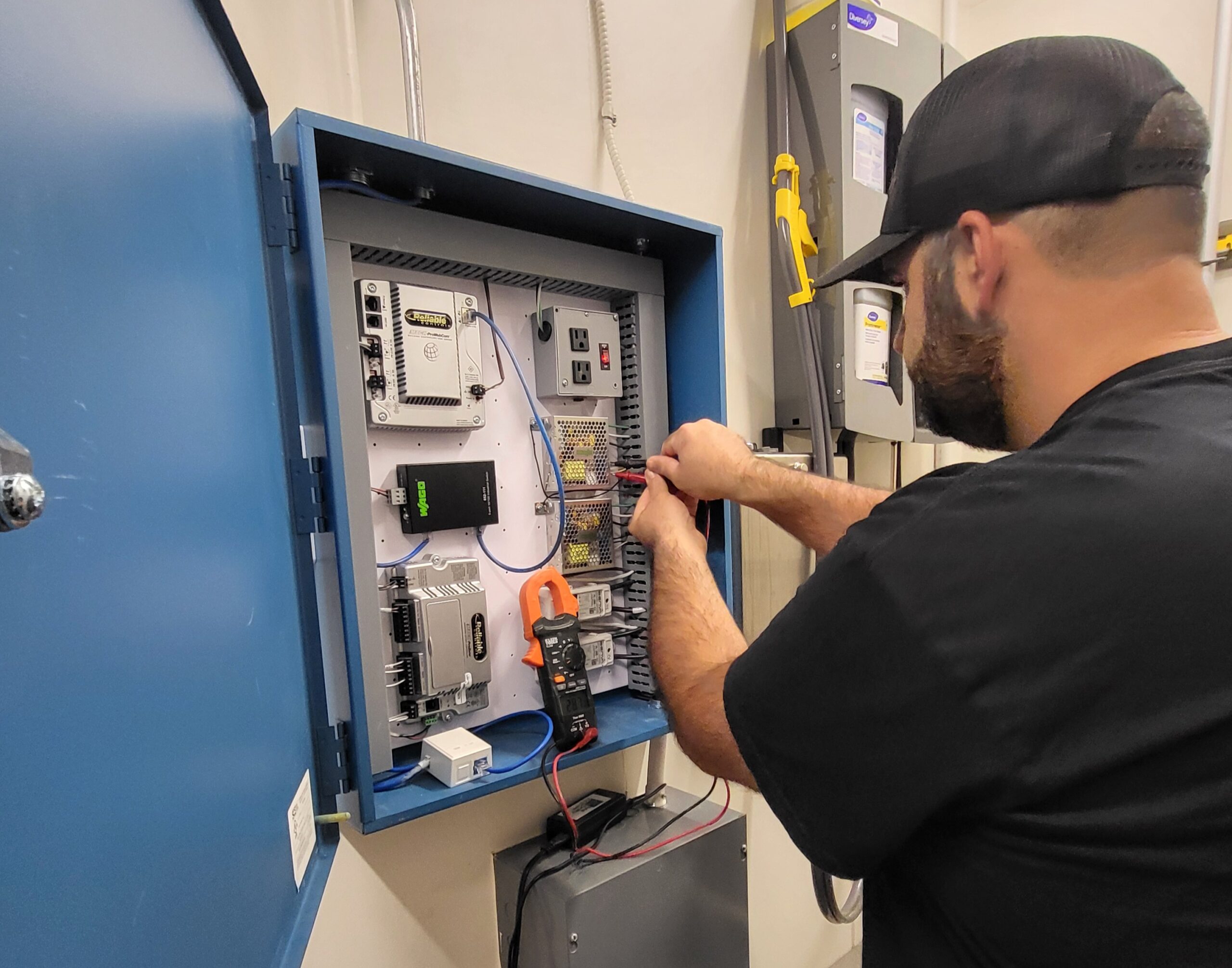 Colorado Controls Installs Reliable Controls in UC Health Medical Center In Johnstown Colorado